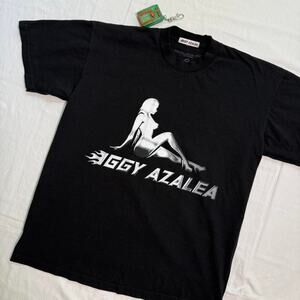 Iggy Azalea Walk A Mile Tour T-Shirt - M